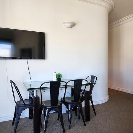 U Suites On Manners Wellington Bagian luar foto