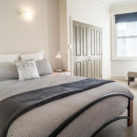 U Suites On Manners Wellington Bagian luar foto