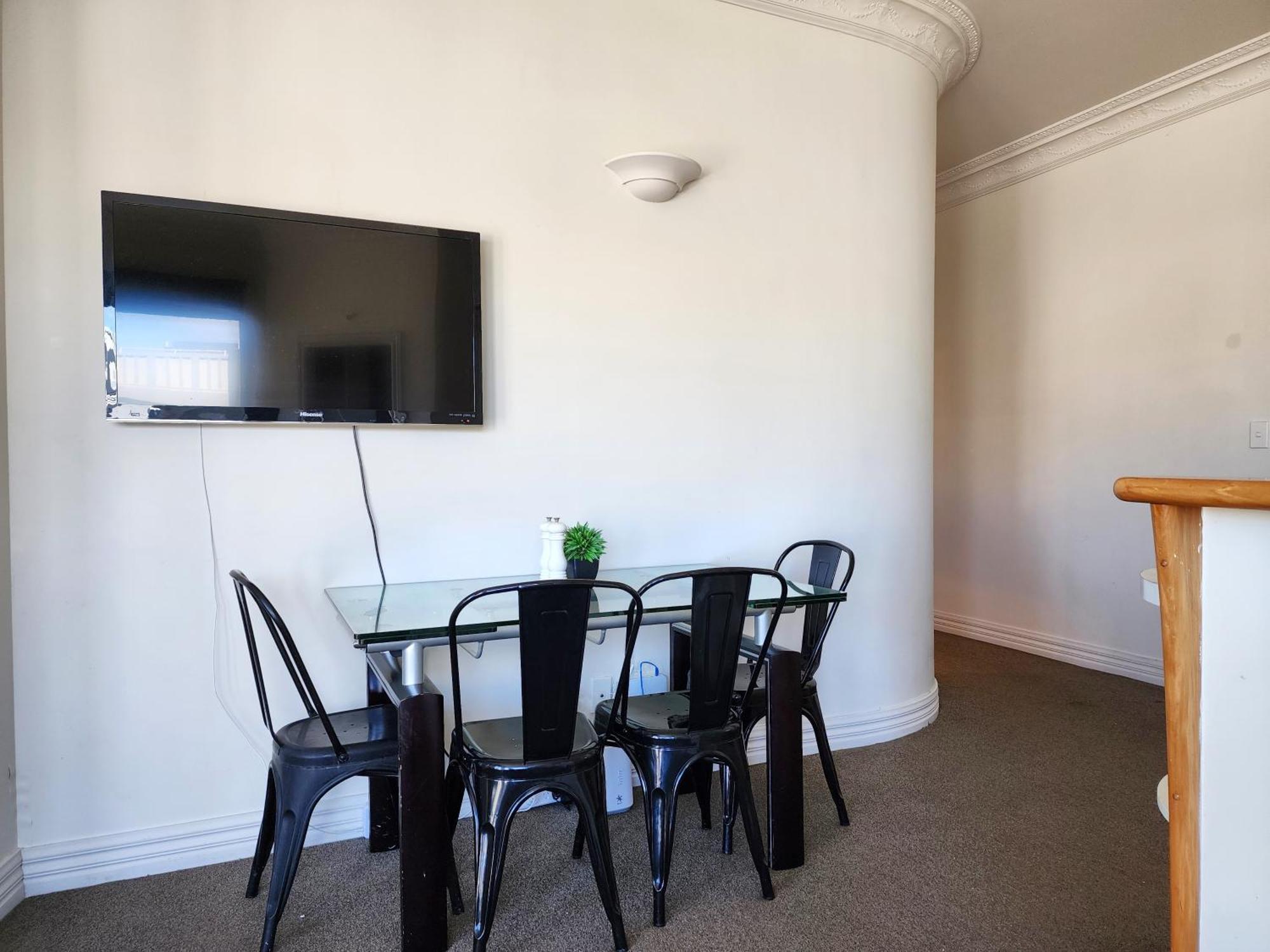 U Suites On Manners Wellington Bagian luar foto